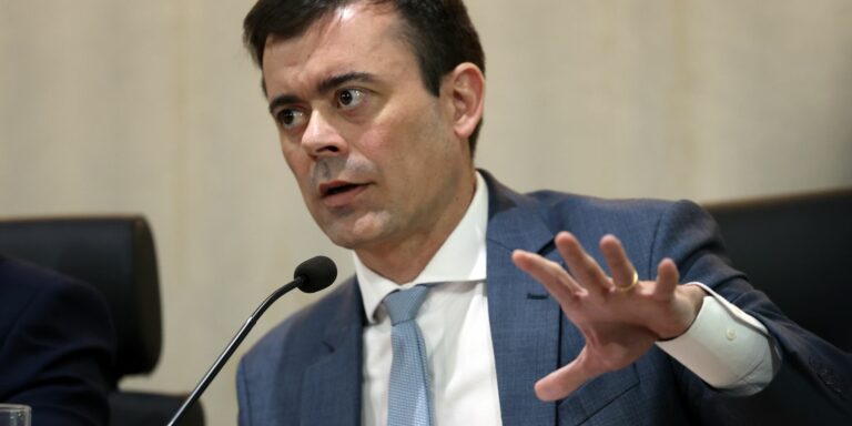 Tesouro: não há como ampliar corte de gastos sem reformas estruturais