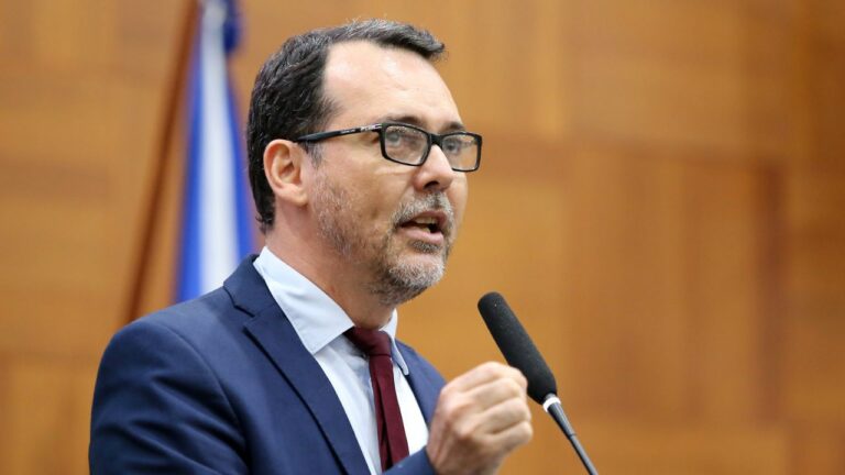 Lúdio Cabral propõe que consórcio de saúde assuma a Santa Casa de Cuiabá para evitar fechamento