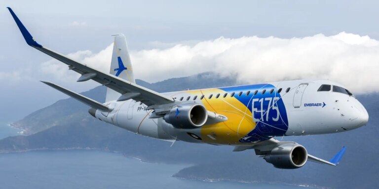 Embraer descarta demissões no Brasil e negocia tarifa zero nos EUA