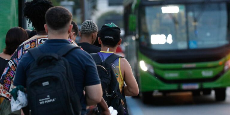 Problema técnico fará IBGE atrasar dado de emprego de julho em 18 dias