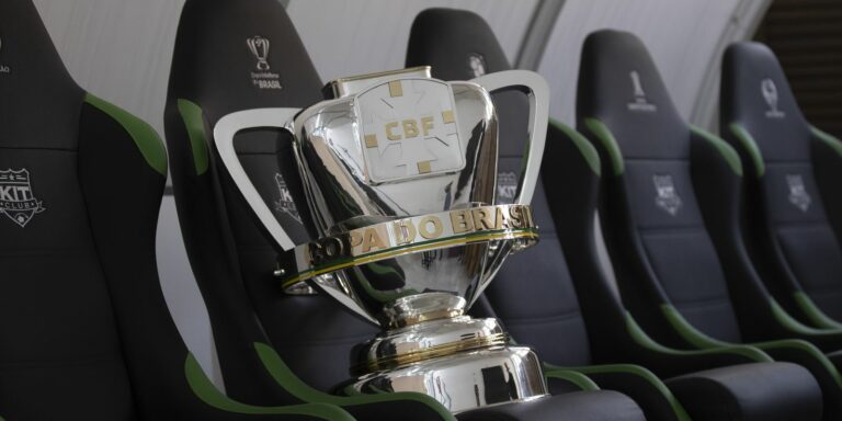 CBF sorteia mandos de campo das semifinais da Copa do Brasil