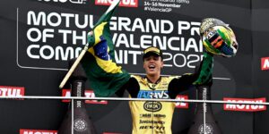 Diogo Moreira conquista Campeonato Mundial de Moto2