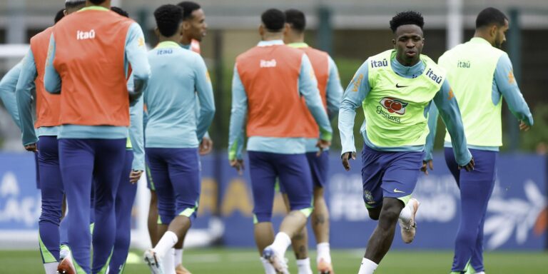 Vinicius Júnior diz que seleção evolui sob comando de Carlo Ancelotti